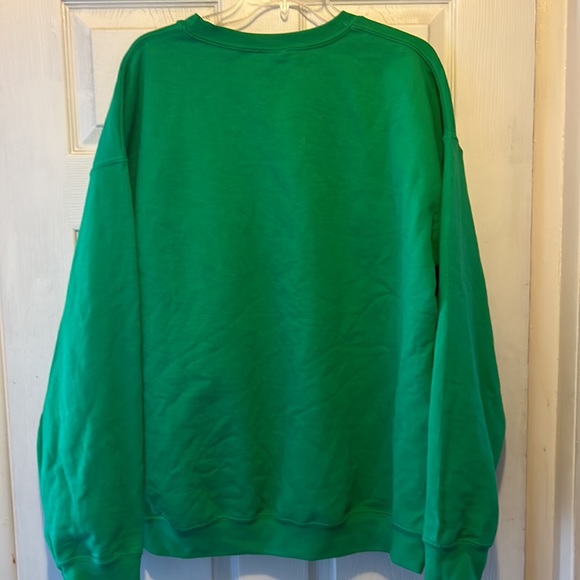 Christmas Sweatshirt Size XL - Picture 5 of 6